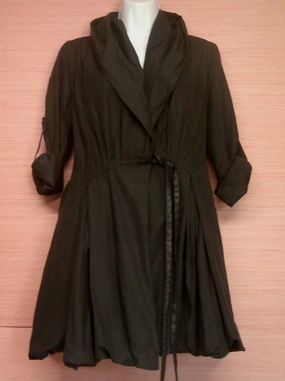 Double ZERO NWT Balloon Wrap Roll Tab Sleeve Dress Women's Size Medium